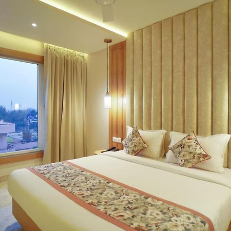 Hotel Four Element Benares Buitenkant foto