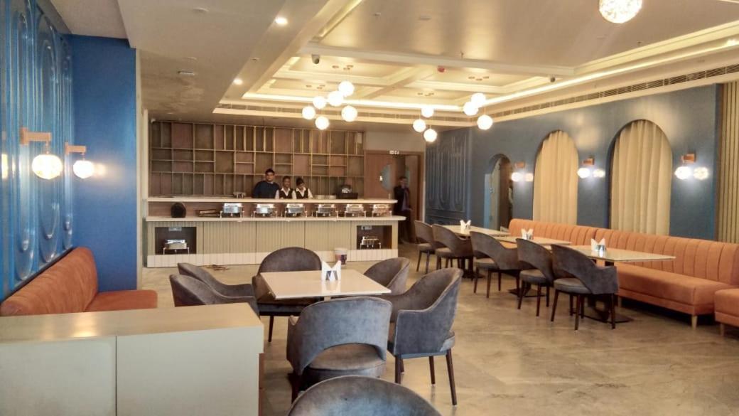 Hotel Four Element Benares Buitenkant foto