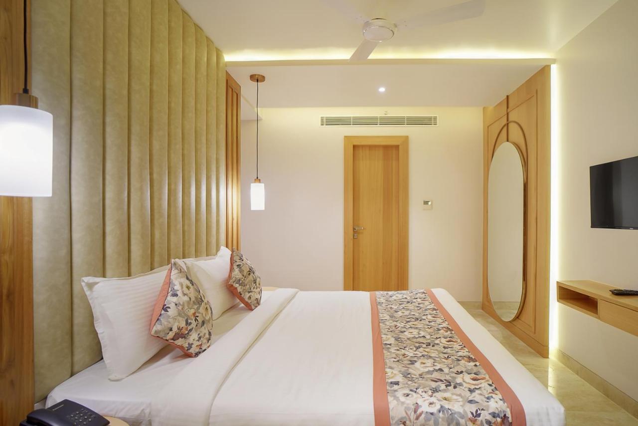 Hotel Four Element Benares Buitenkant foto