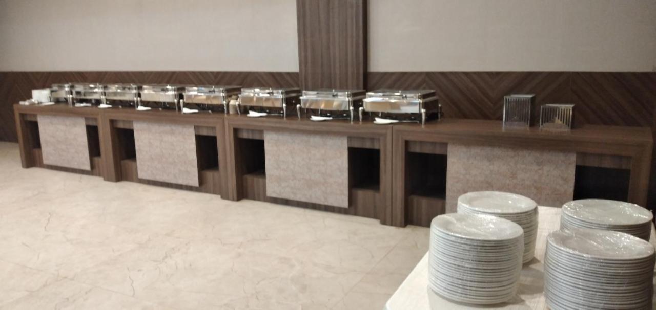 Hotel Four Element Benares Buitenkant foto