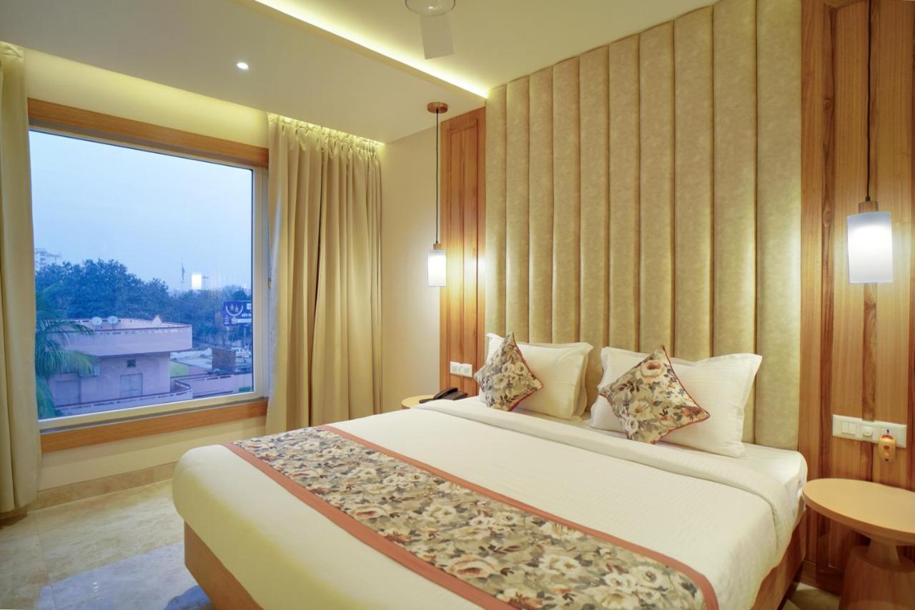 Hotel Four Element Benares Buitenkant foto