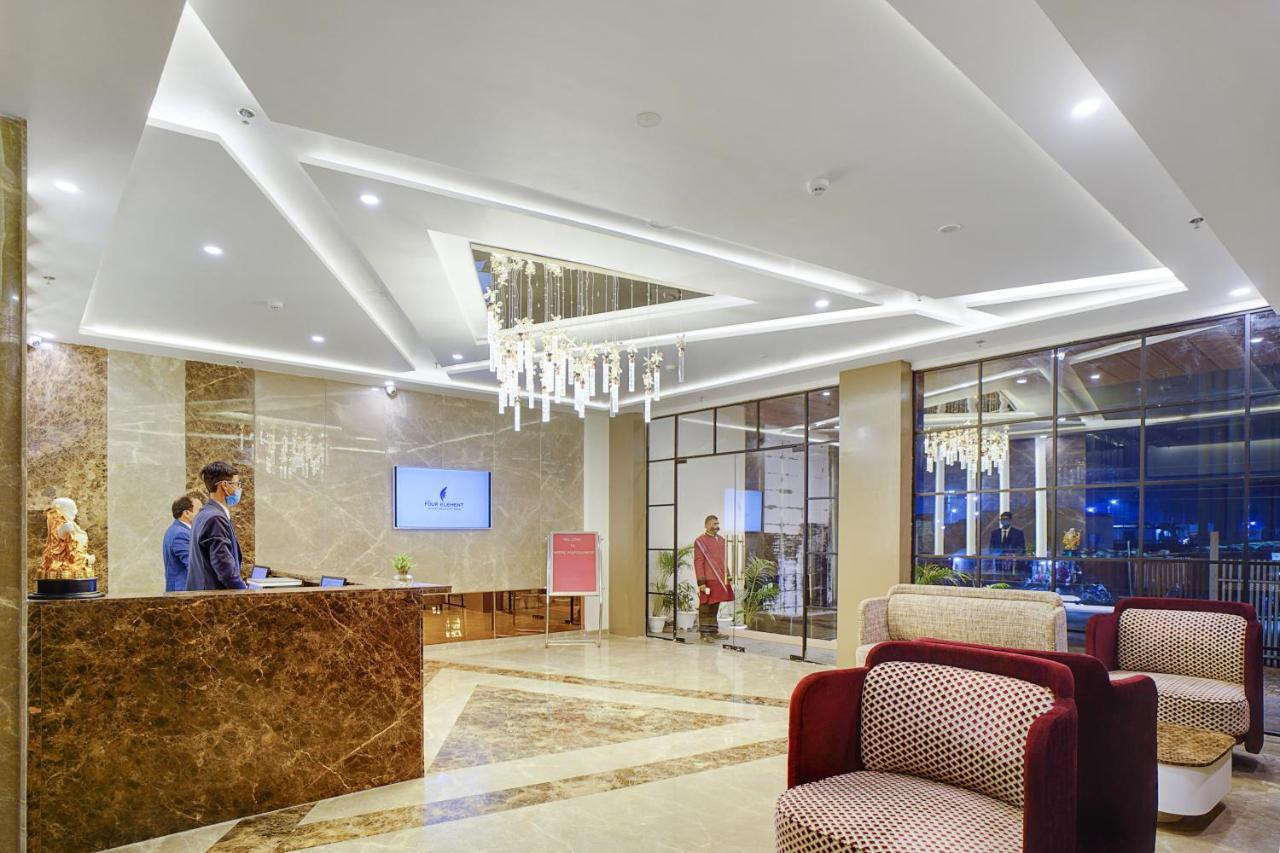 Hotel Four Element Benares Buitenkant foto